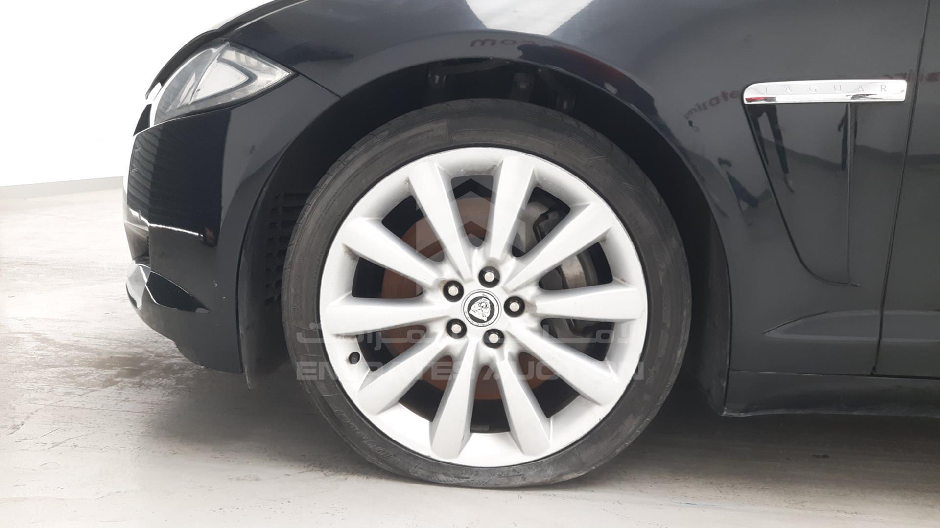 2012 JAGUAR XF VIN: SAJAA06F8CLS37272