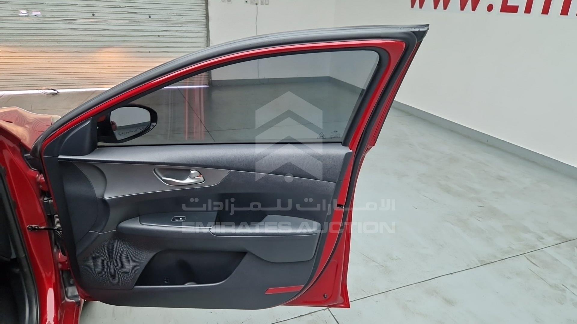 2020 KIA CERATO VIN: KNAF24168L5856889