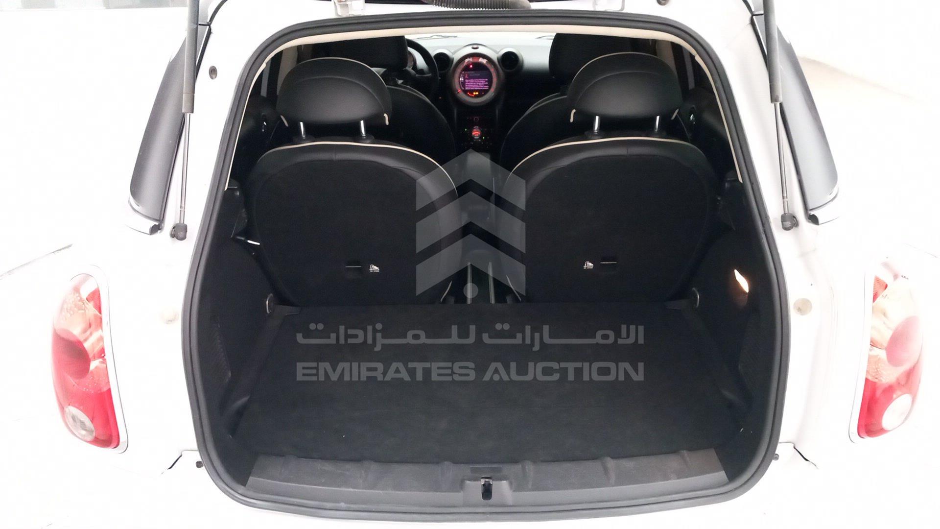 2012 MINI COOPER VIN: WMWZC3C55CWL81902