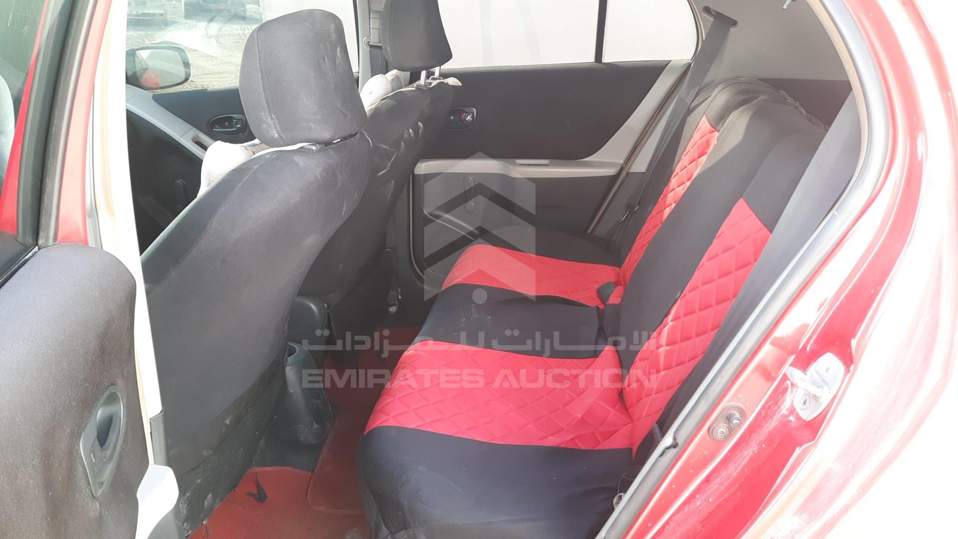 2007 TOYOTA YARIS VIN: JTDKW923X75070296
