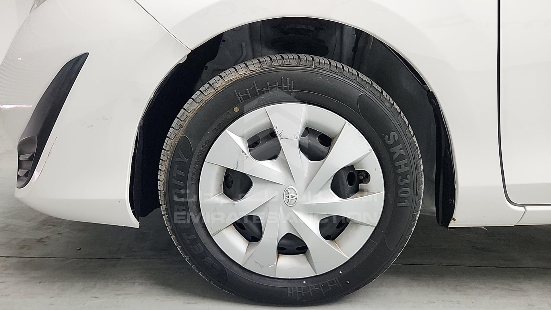 2019 TOYOTA YARIS VIN: MHFB29F3XK2065331