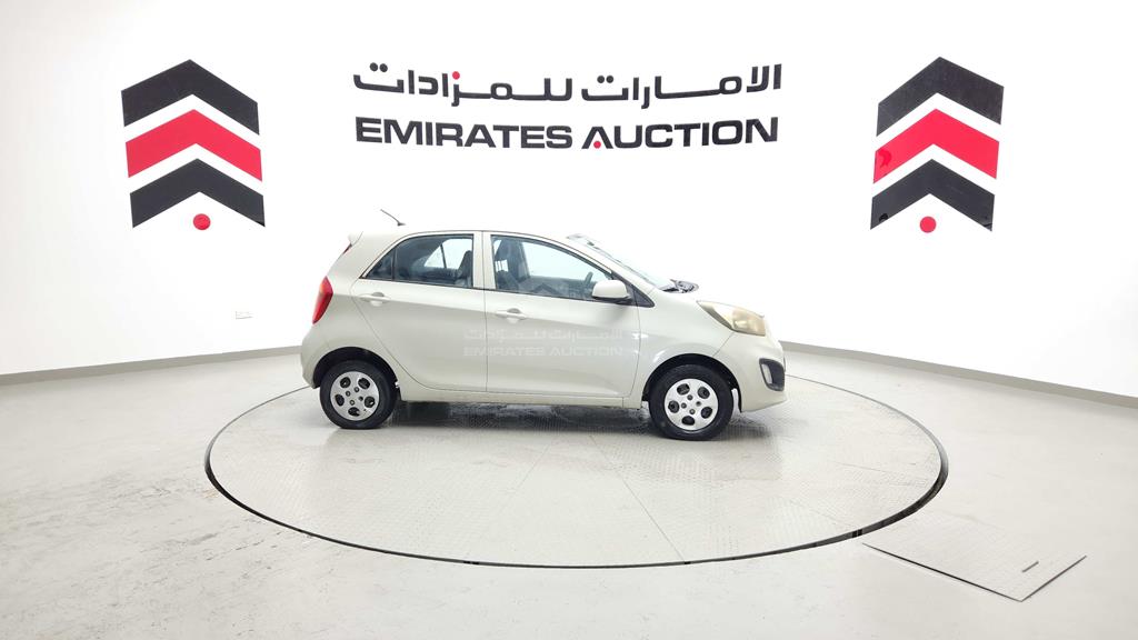 KNABX512XFT761883 - 2015 KIA PICANTO - #527664