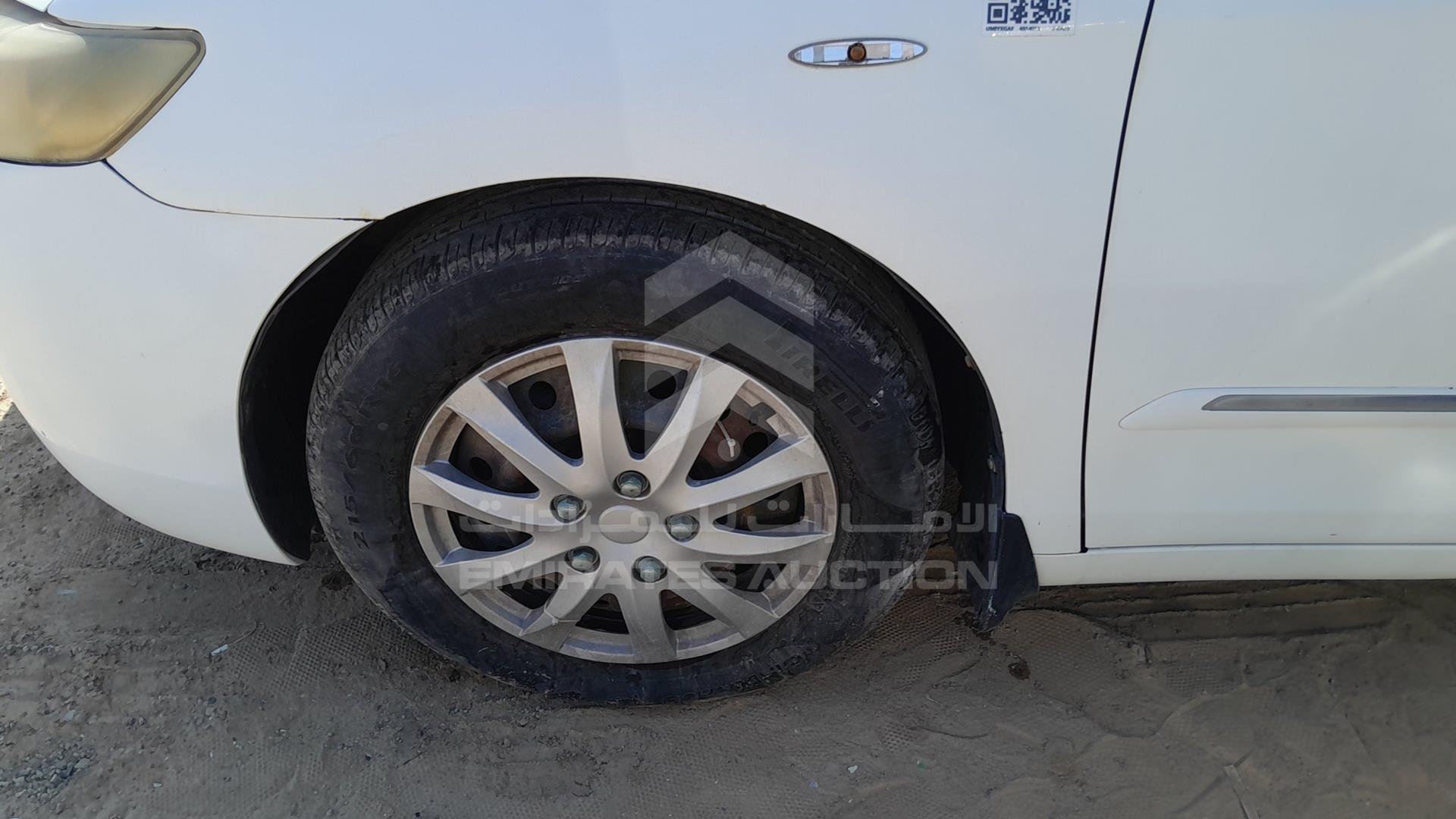 2008 TOYOTA CAMRY VIN: 6T1BE42K08X500646