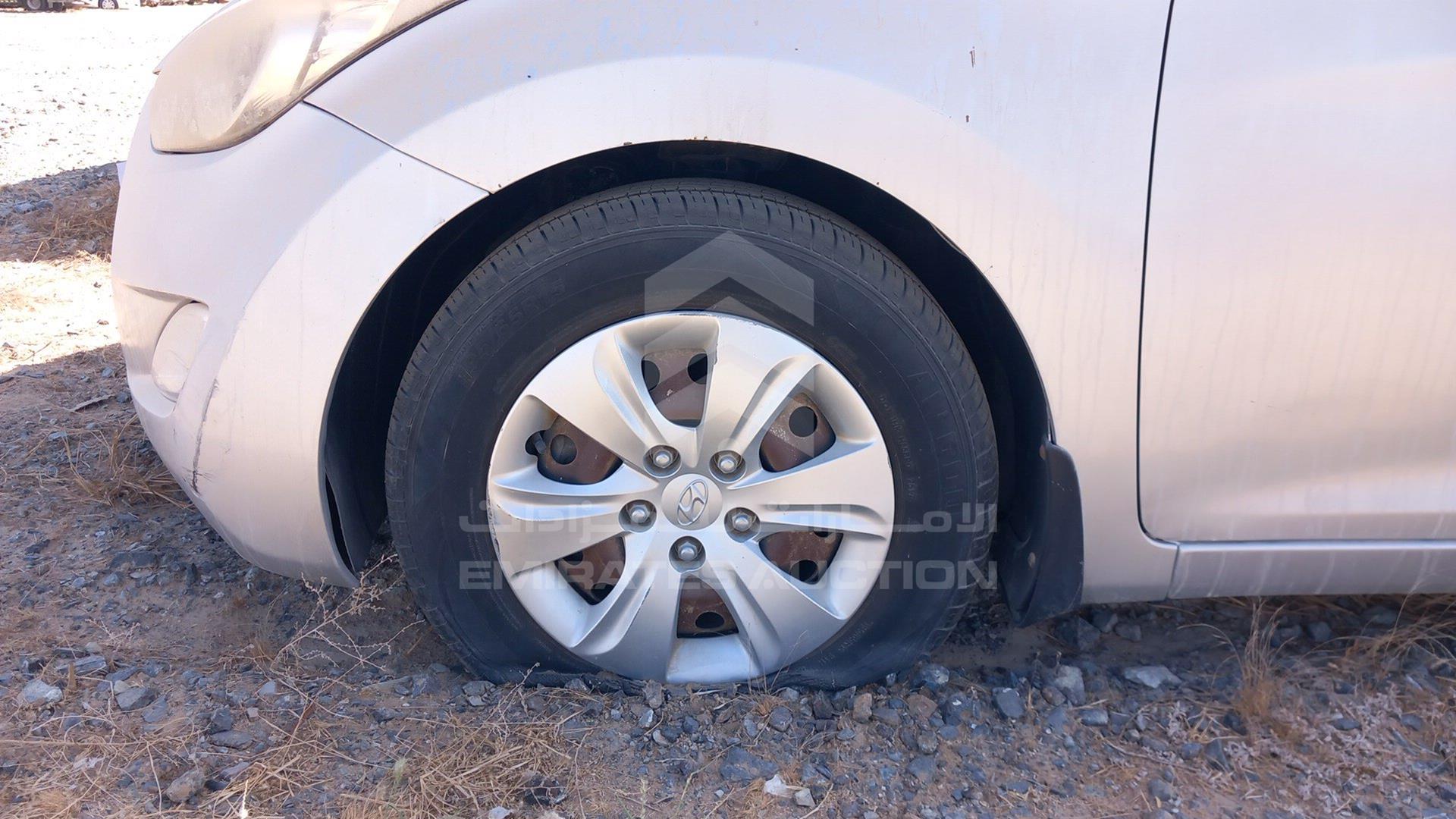 2013 HYUNDAI ELANTRA VIN: KMHDG41C1DU604499