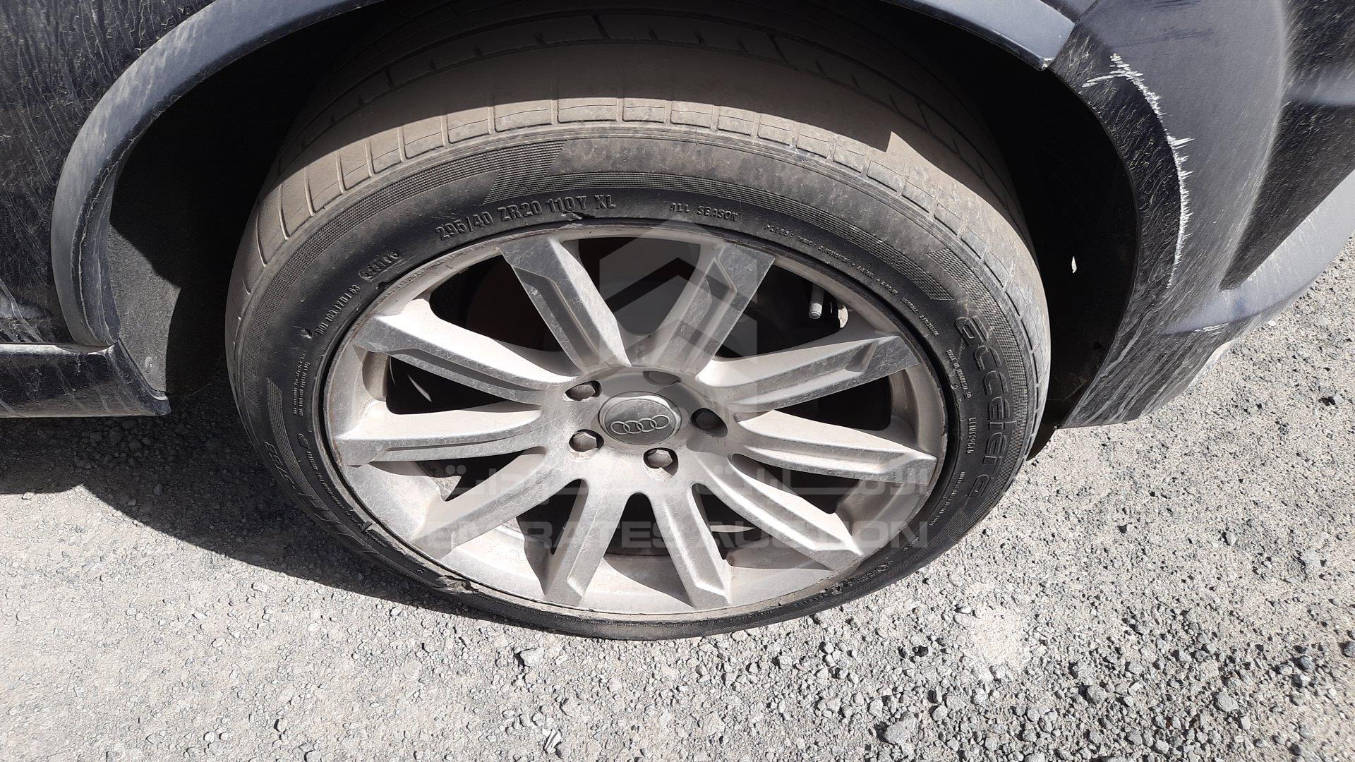 WA1AGDFE2DD010449 - 2013 Audi Q7 - #357459