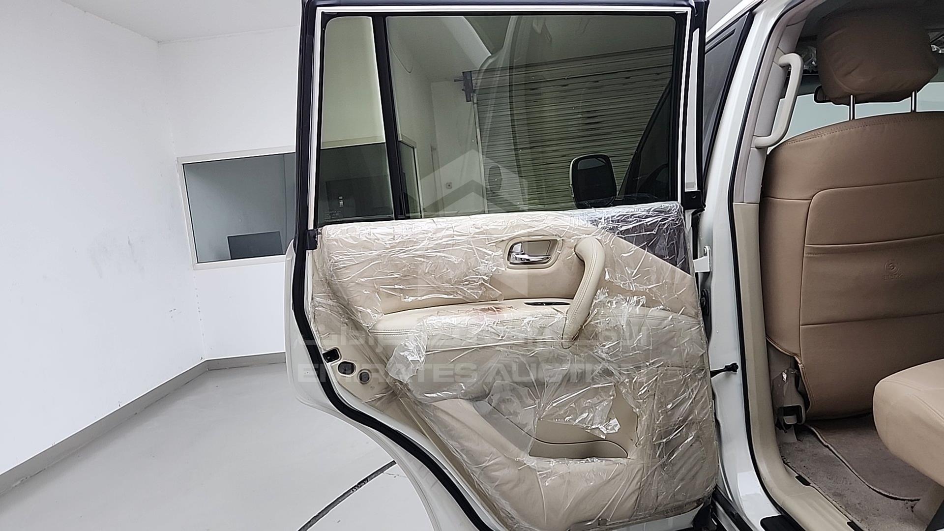 2014 NISSAN PATROL VIN: JN8AY2NY2E9077967