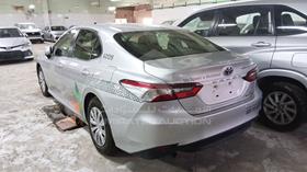 2024 Toyota Camry — Rear Left Angle — Photo 6 — Thumbnail