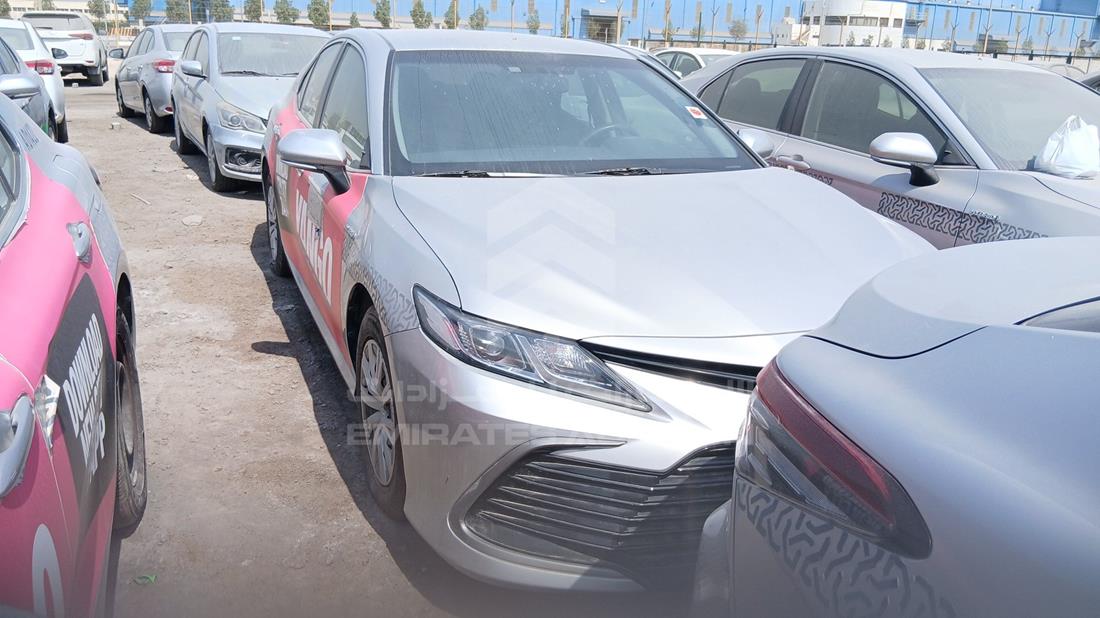2024 Toyota Camry — Front Right Angle — Photo 9