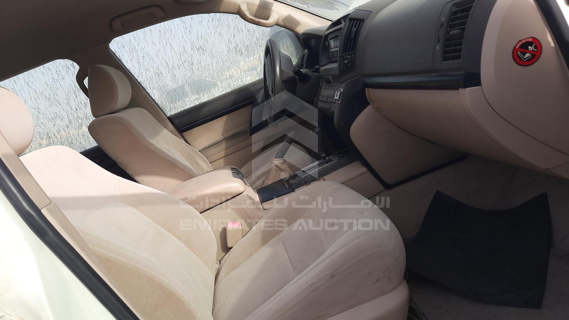 2014 TOYOTA LAND CRUISER VIN: JTMDU09J3E4094215