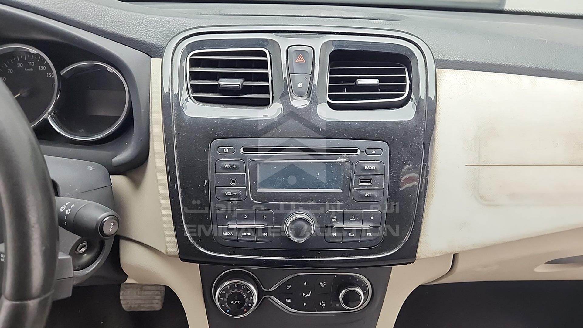2017 RENAULT SYMBOL VIN: VF14SRAB3HT518726