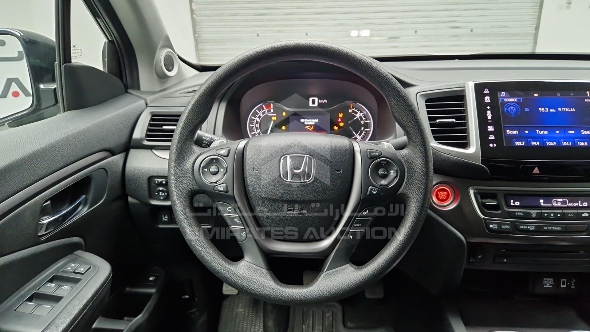 2020 HONDA RIDGELINE VIN: 5FPYK3F10LB501983