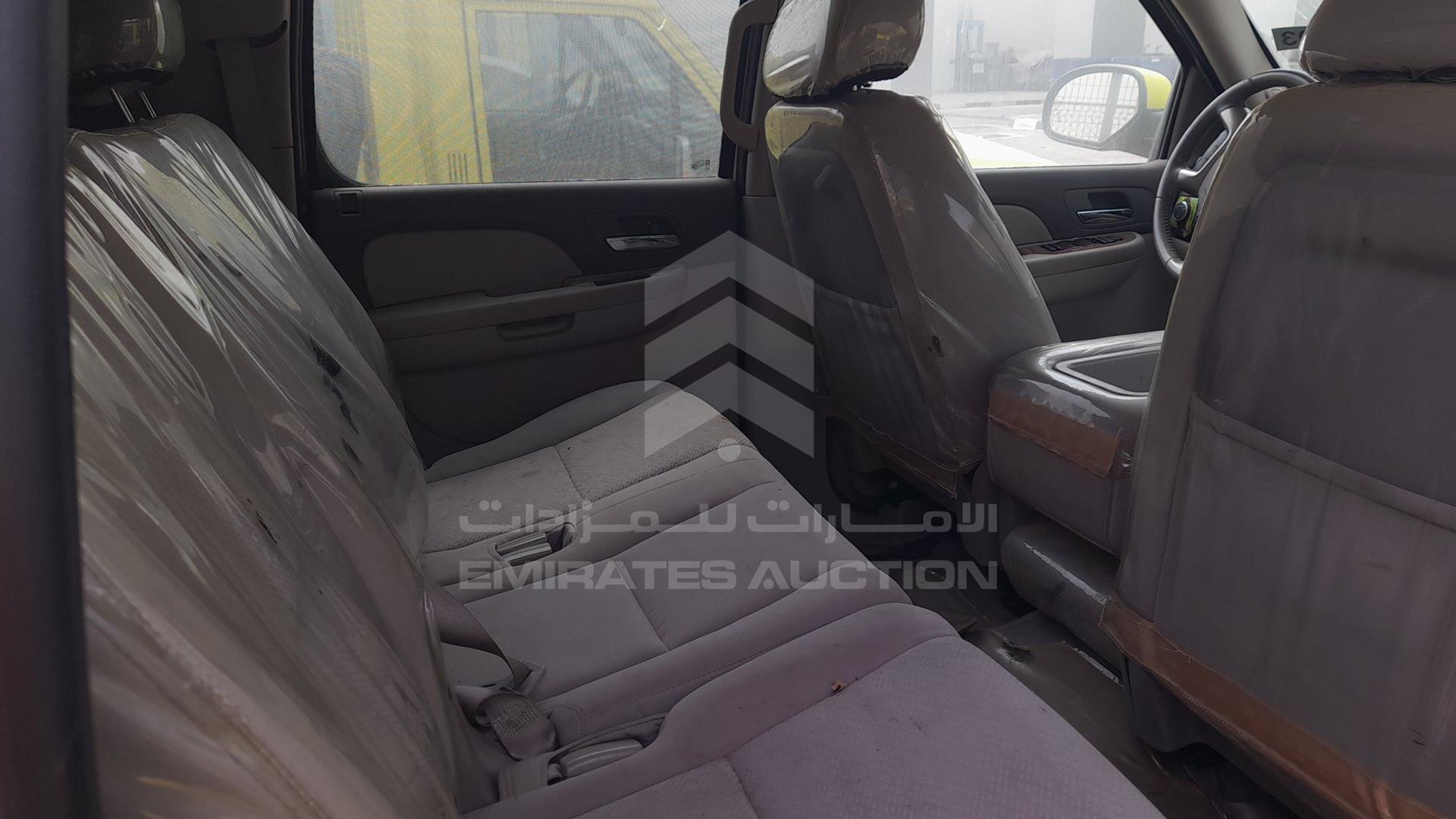 2007 GMC YUKON VIN: 1GKGK26K67R352412
