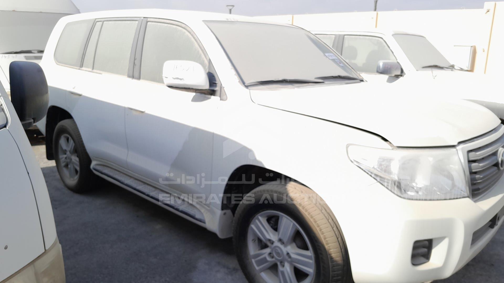 2014 TOYOTA LAND CRUISER VIN: JTMDU09J0E4094446