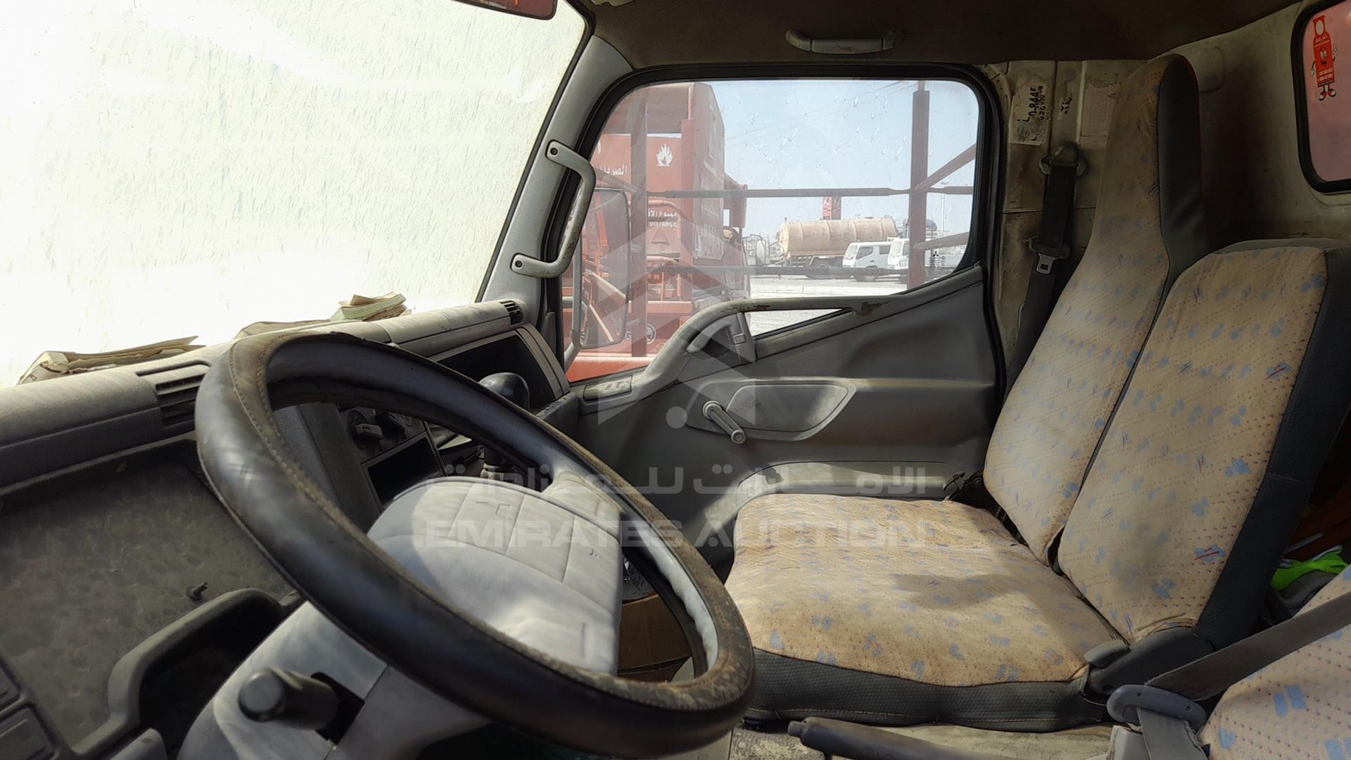 2011 MITSUBISHI CANTER VIN: JL7BCE1J8BK002190