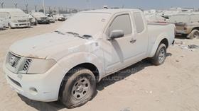 2015 Nissan Frontier — Front Left Angle — Photo 4 — Thumbnail