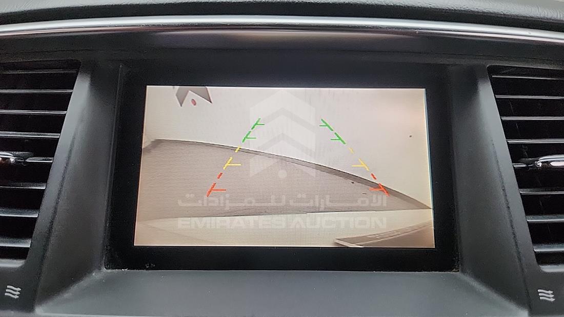 2014 Nissan Patrol — Entertainment Systems & Camera Monitor & Navigation — Photo 19