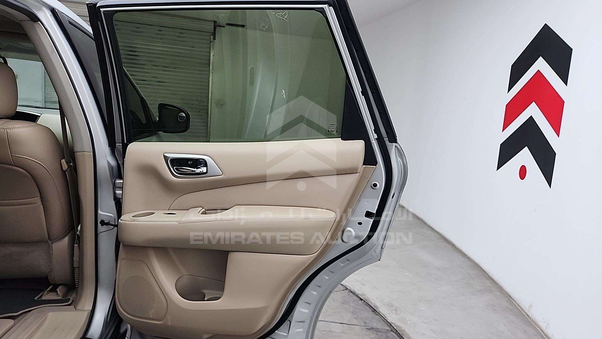 2014 NISSAN PATHFINDER VIN: 5N1AR2M74EC708170