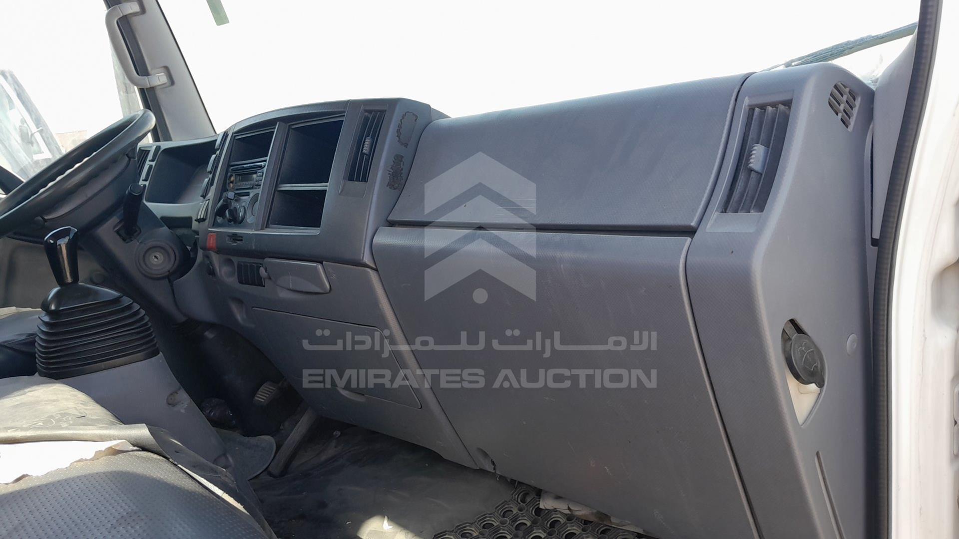 2014 ISUZU REWARD NP VIN: JAMKP34H3E7P03591