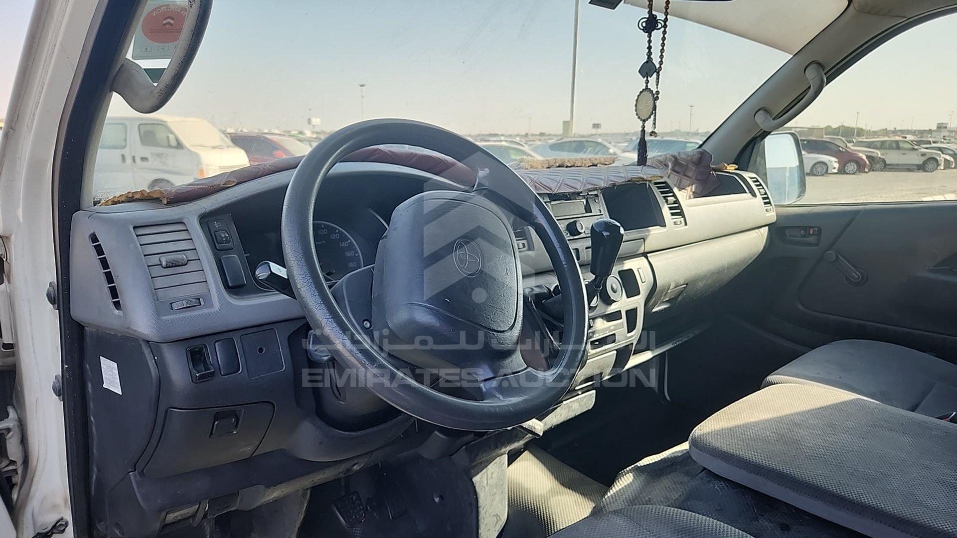 2009 TOYOTA HIACE VIN: JTFPX22P090016767