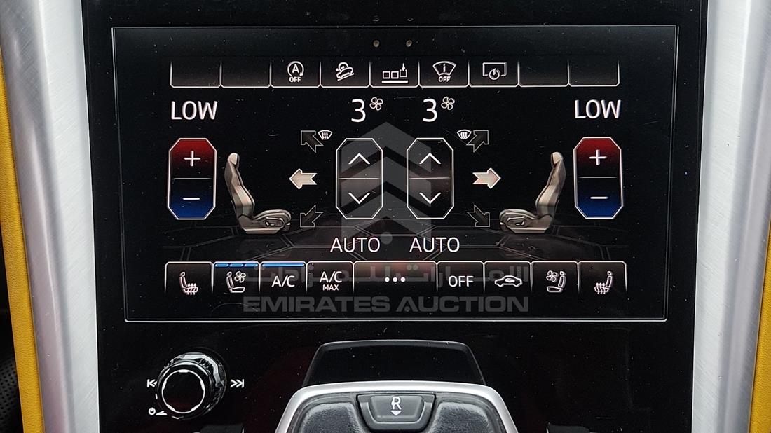 2021 Lamborghini Urus — Entertainment Systems & Camera Monitor & Navigation — Photo 20