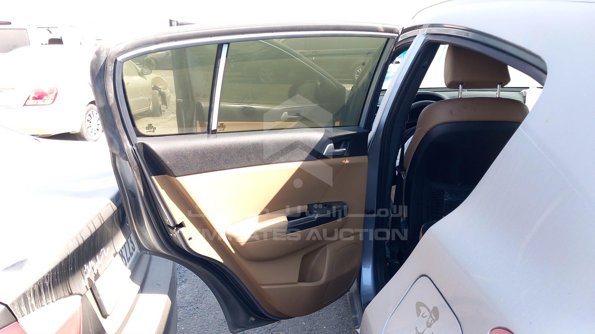 2019 KIA SPORTAGE VIN: U5YPH81A9KL593391