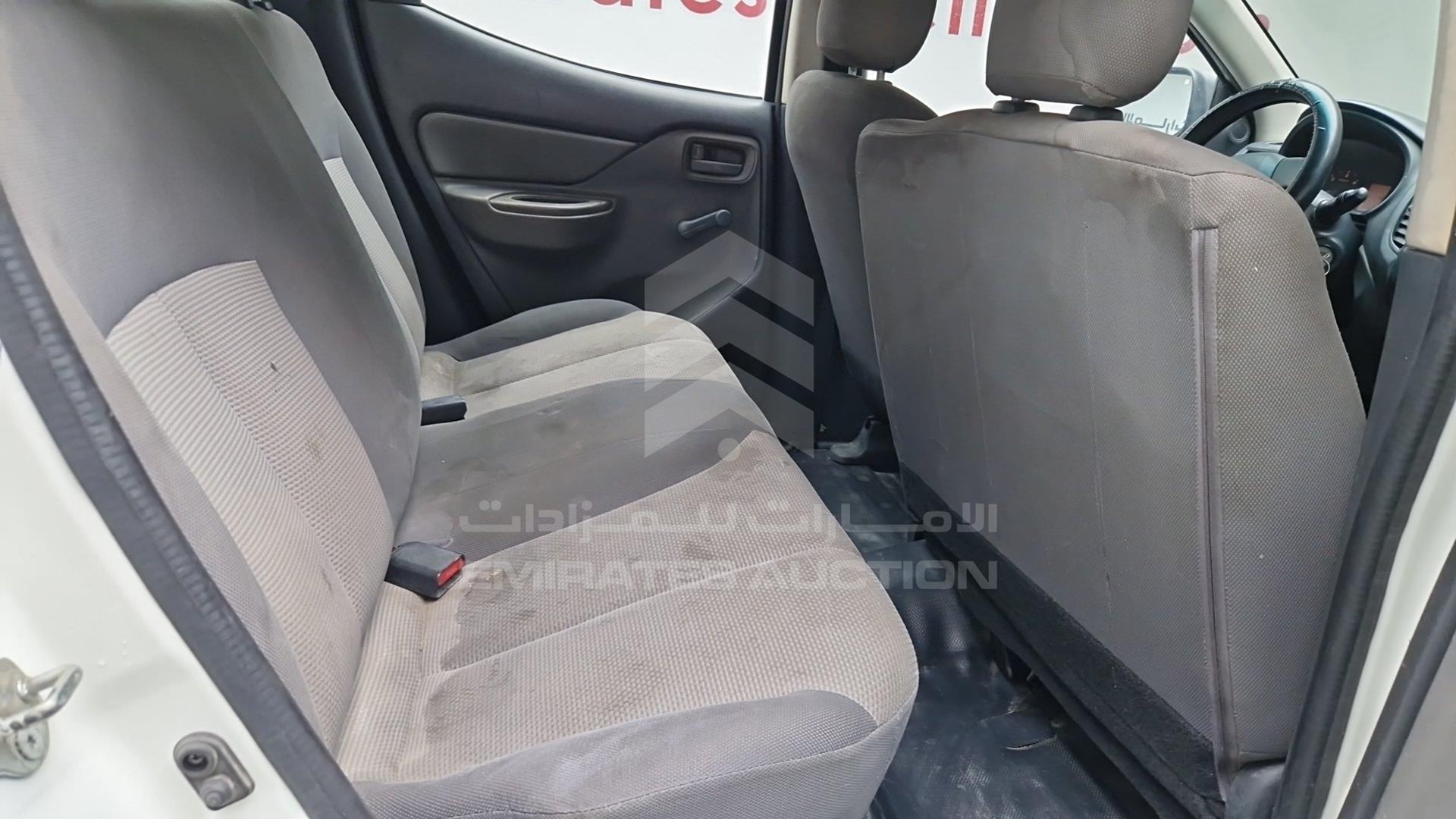 2016 MITSUBISHI L 200 VIN: MMBJNKJ30GH045384