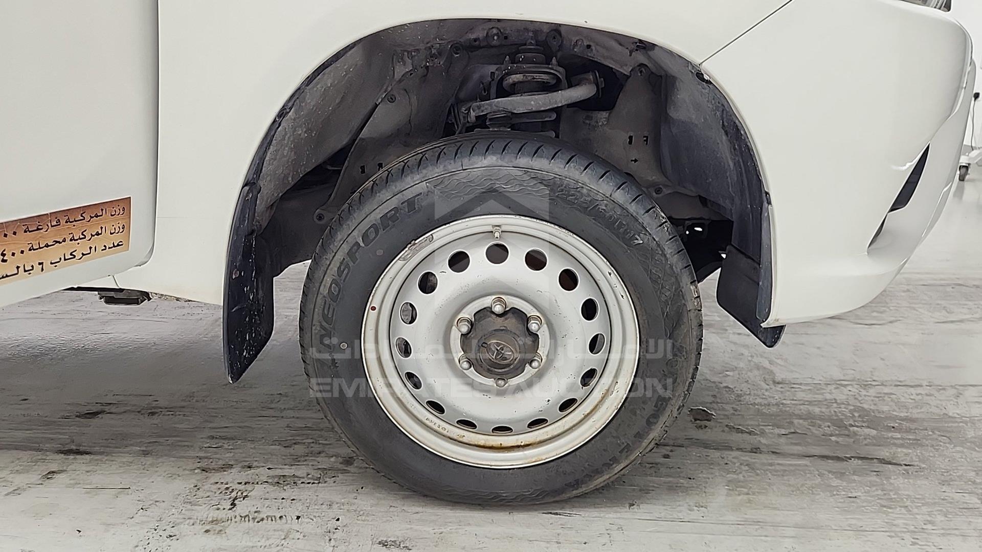 2019 TOYOTA HILUX VIN: MR0DX9CD1K2521317