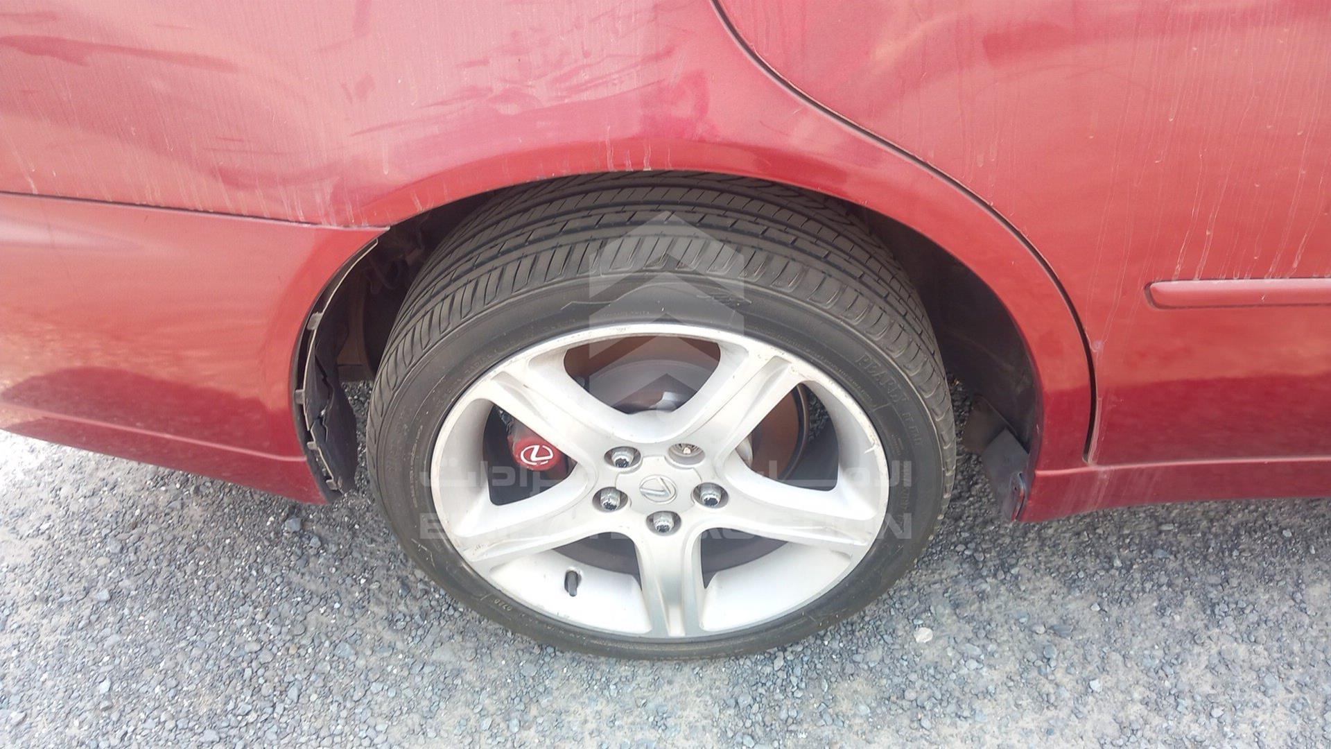 2001 LEXUS IS300 VIN: JTHBD182810031599