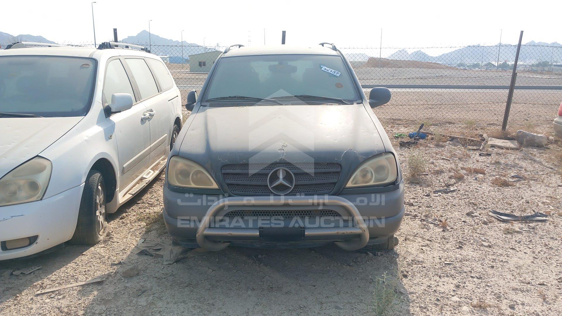 0 MERCEDES --- VIN: WDC1631541A062888