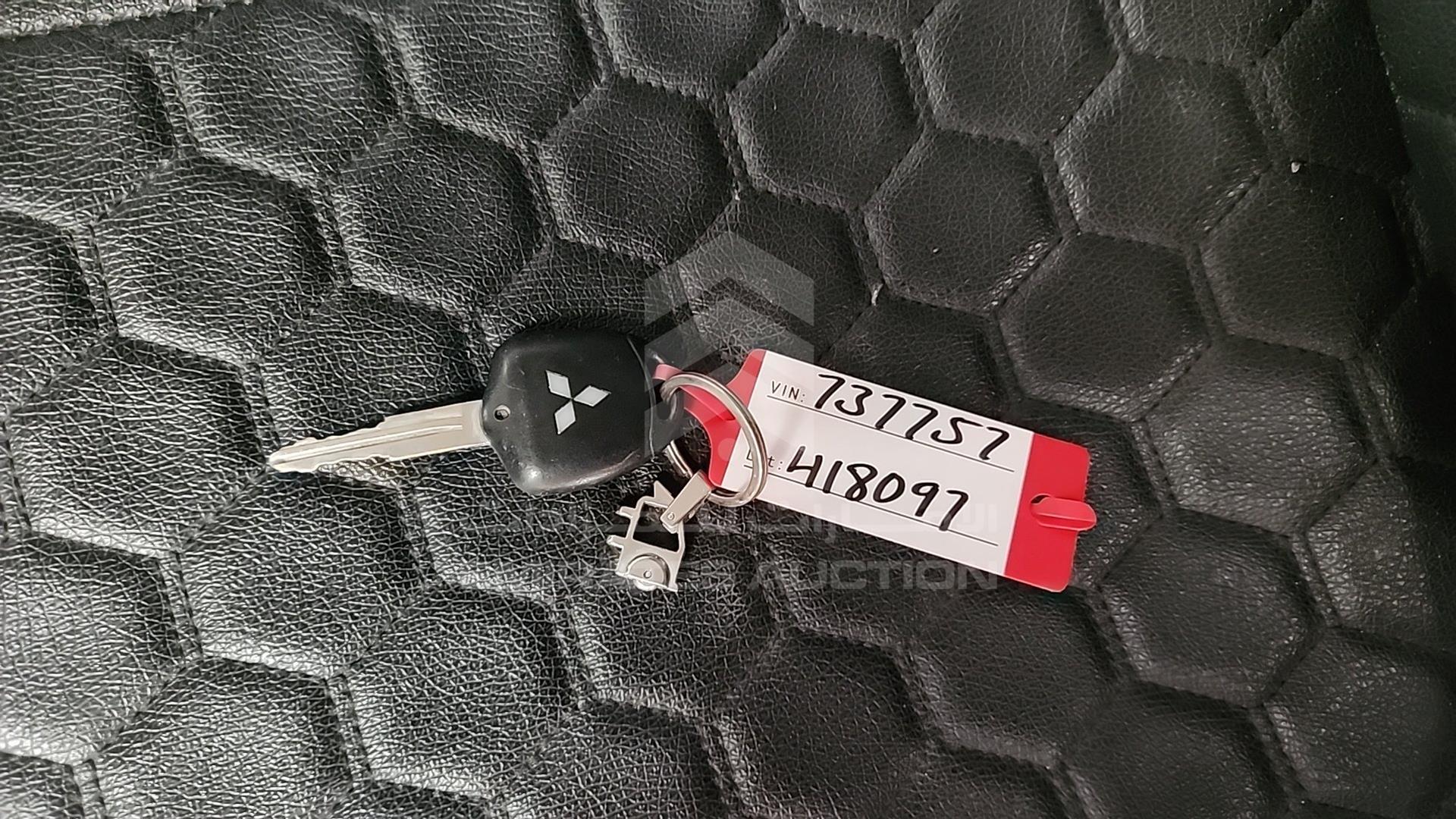 2016 MITSUBISHI LANCER VIN: JMYSRCY1AGU737757