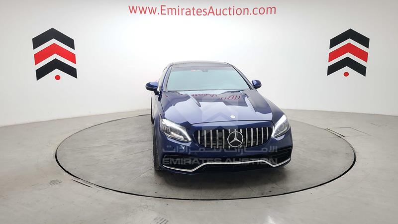 WDDWJ4JB4HF383700 Auction: EmiratesAuction Lot: 406062 WDDWJ4JB4HF383700 Mercedes C 300 2017 BLUE Photo 2