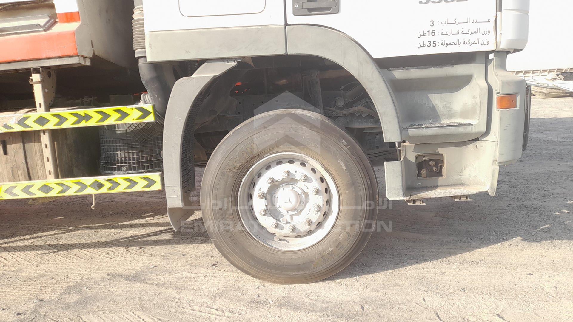 2007 MERCEDES ACTROS VIN: WDAKHCAA97L185817