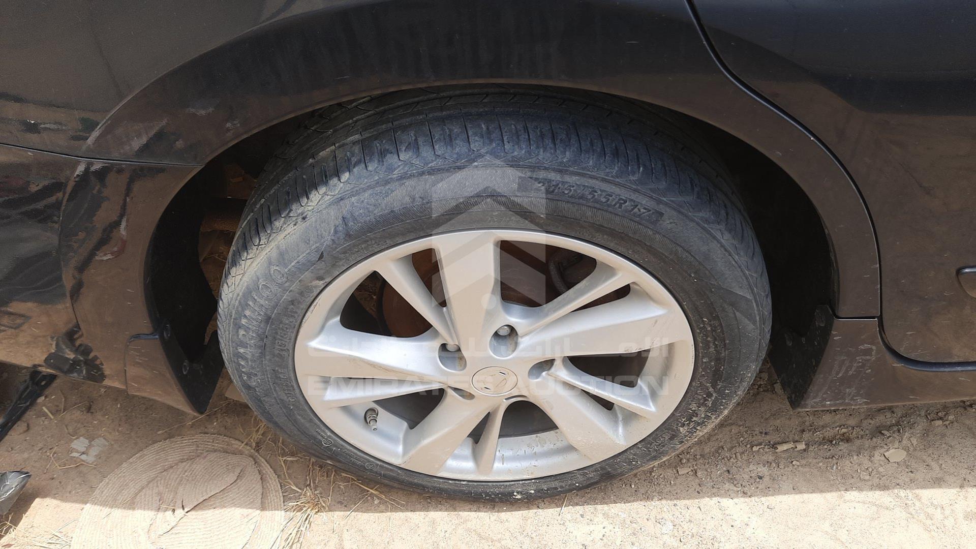 2015 NISSAN ALTIMA VIN: 1N4AL3AP9FC242484