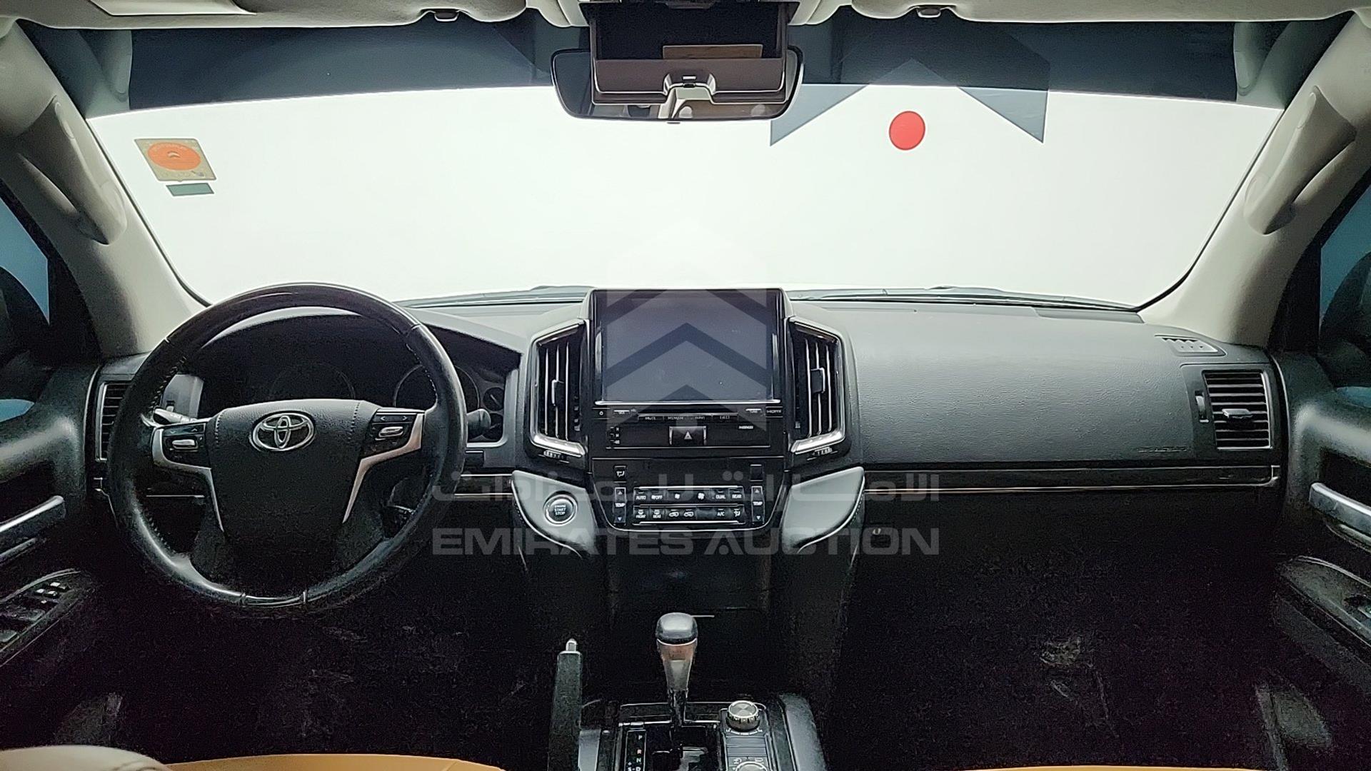 2021 TOYOTA LAND CRUISER VIN: JTMHX01J7M4225066