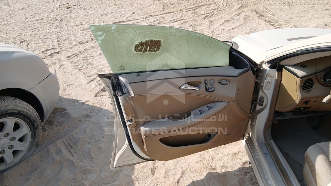 مرسيدس CL 550 2005 — الباب الأمامي الأيسر — صورة 10