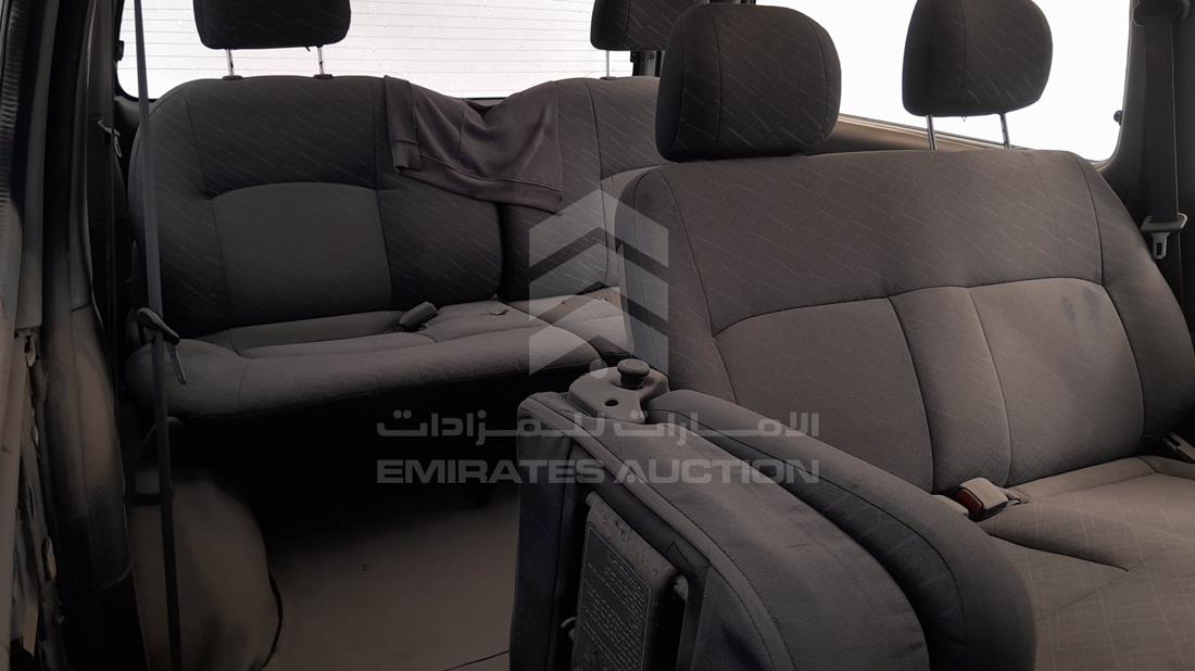 2007 Hyundai H1 — Rear Right Passenger View — Photo 19