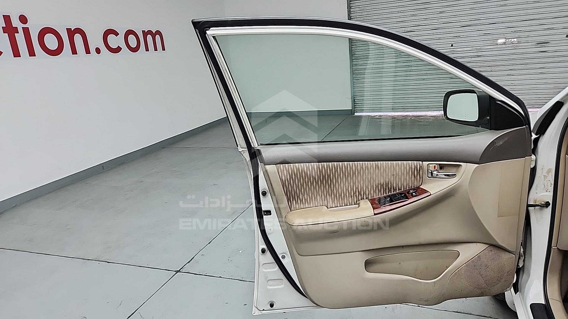 2007 TOYOTA COROLLA VIN: JTDBR22E573216860