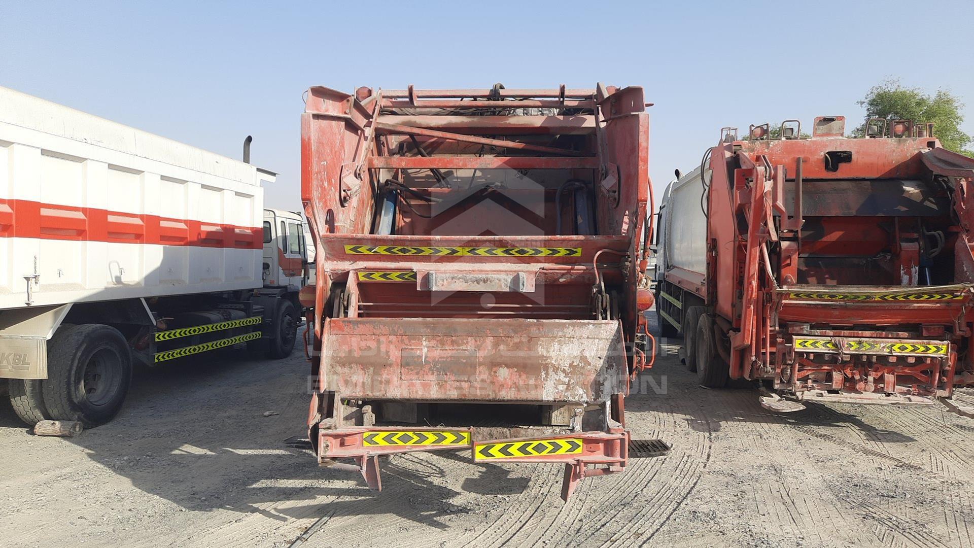 2008 MERCEDES ACTROS VIN: WDAKHCAA48L280335