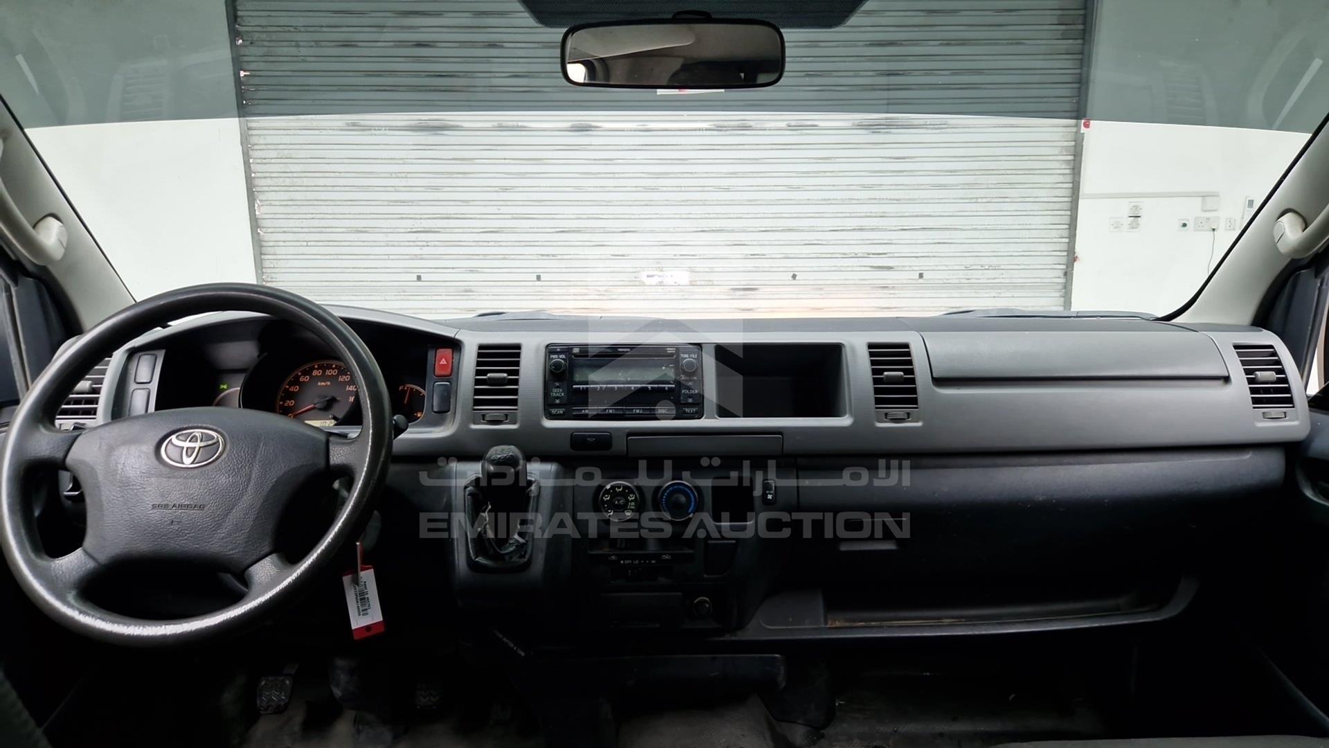 2013 TOYOTA HIACE VIN: JTGSX22P0D6140050