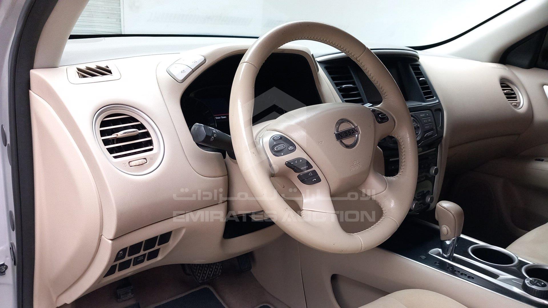 2015 NISSAN PATHFINDER VIN: 5N1AR2M50FC623374