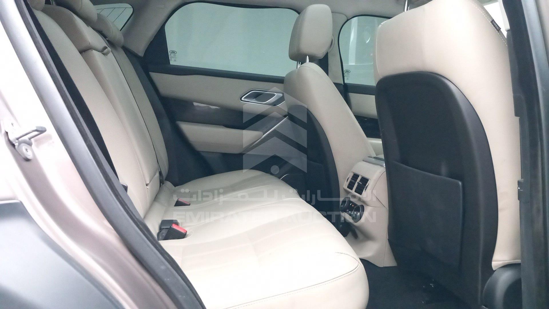2019 RANGE ROVER VELAR VIN: SALYA2BX7KA223325