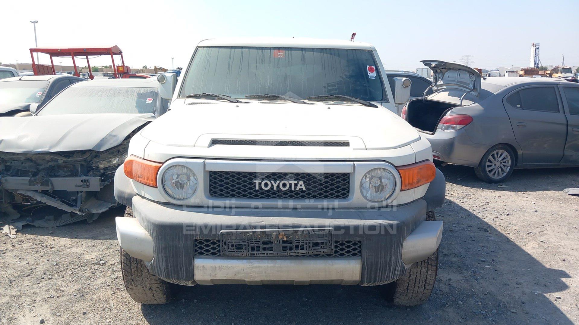 2022 TOYOTA FJ CRUISER VIN: JTEBU11F6NK266863