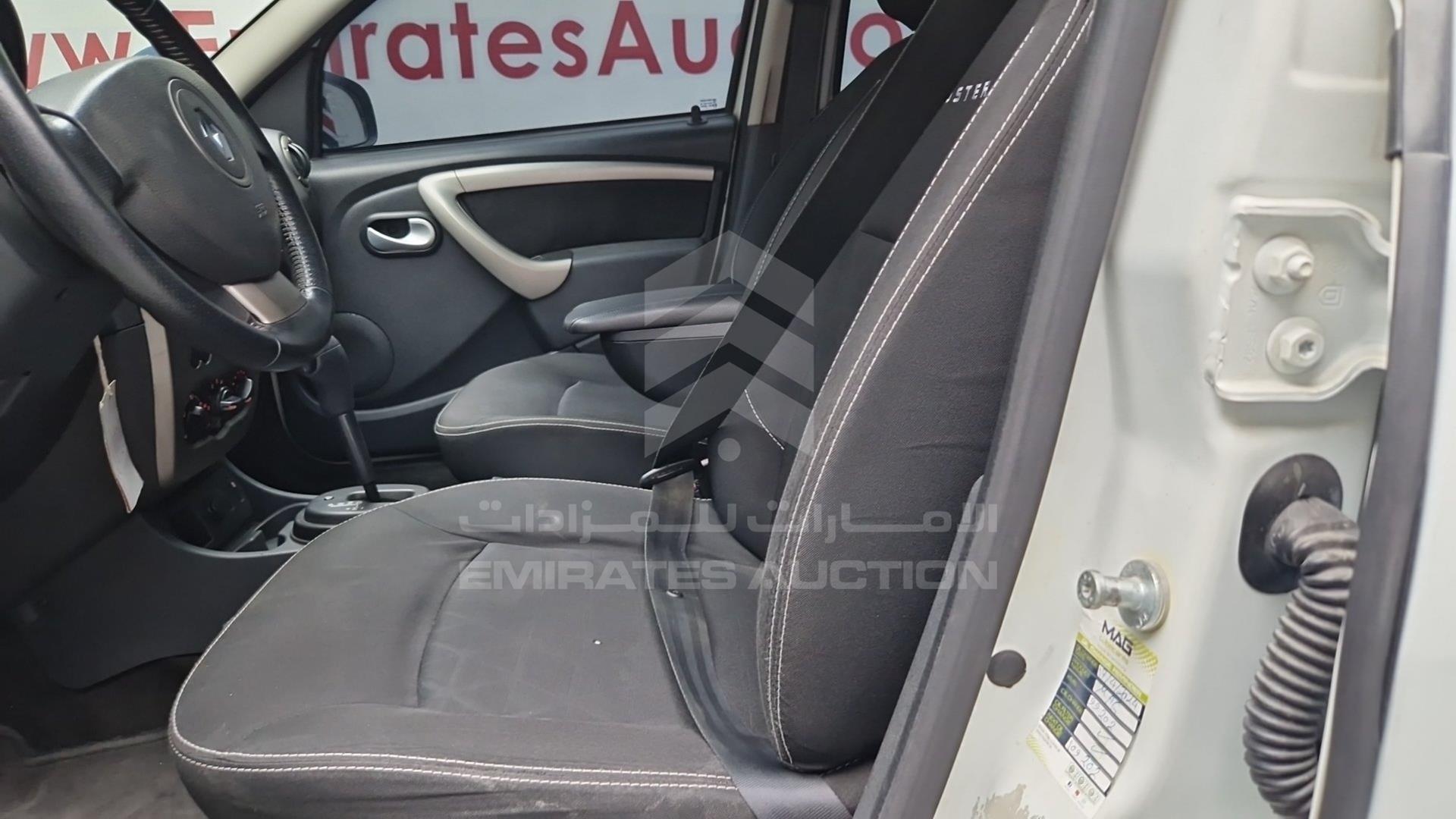 2015 RENAULT DUSTER VIN: VF1HSRCA6FA516158