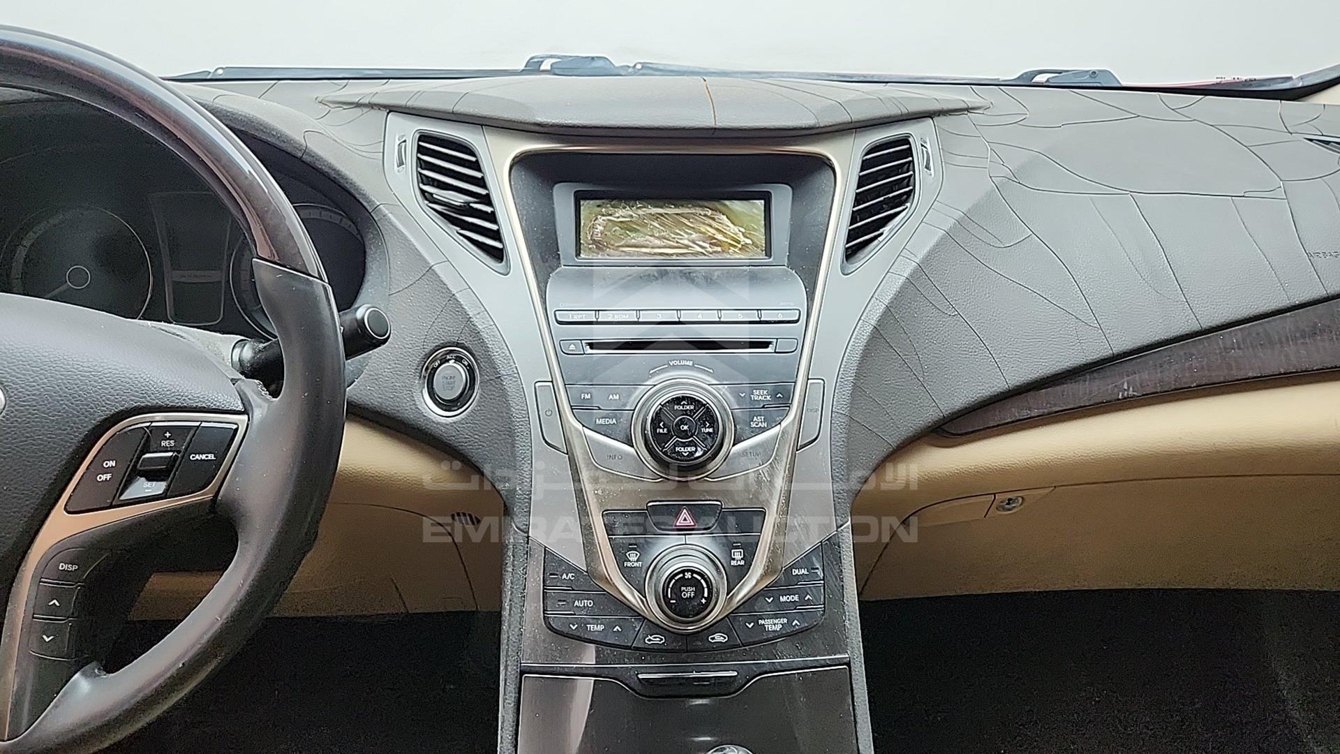 2014 HYUNDAI AZERA VIN: KMHFG41B0EA295725