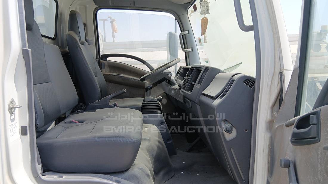 2009 Isuzu Reward NP — Front Right Passenger Seat View — Photo 21