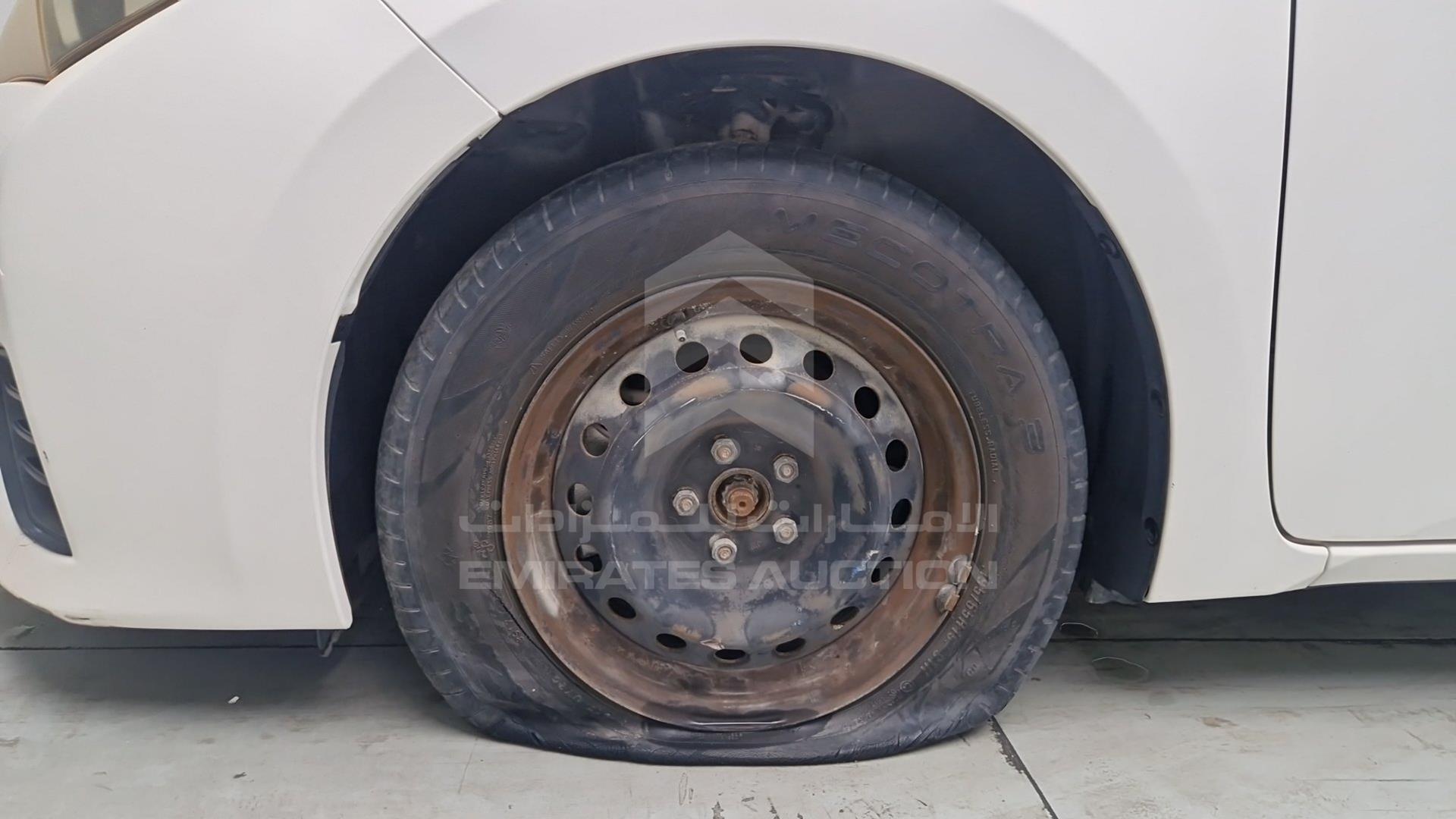 2015 TOYOTA COROLLA VIN: RKLBB9HE9F5074328