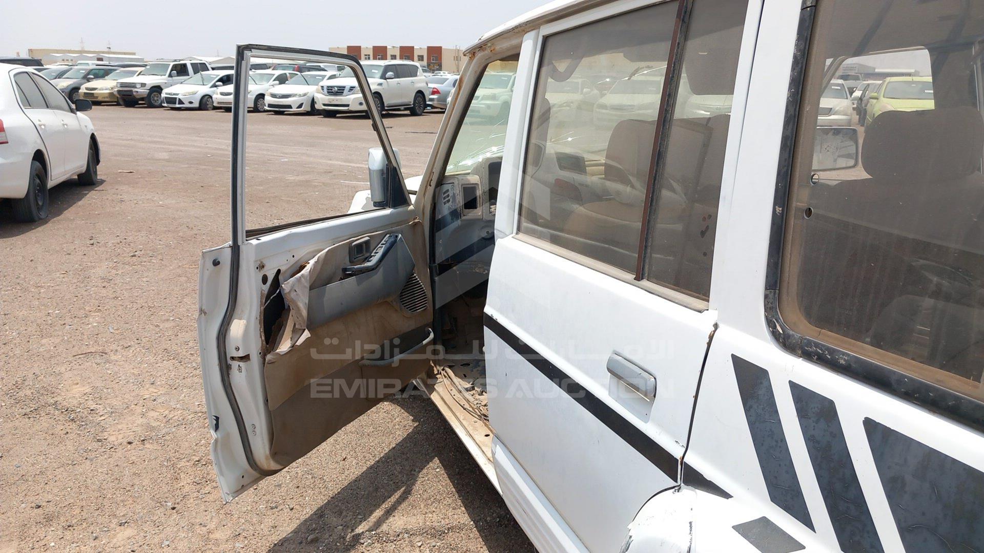 1992 NISSAN PATROL VIN: WGY60-353155
