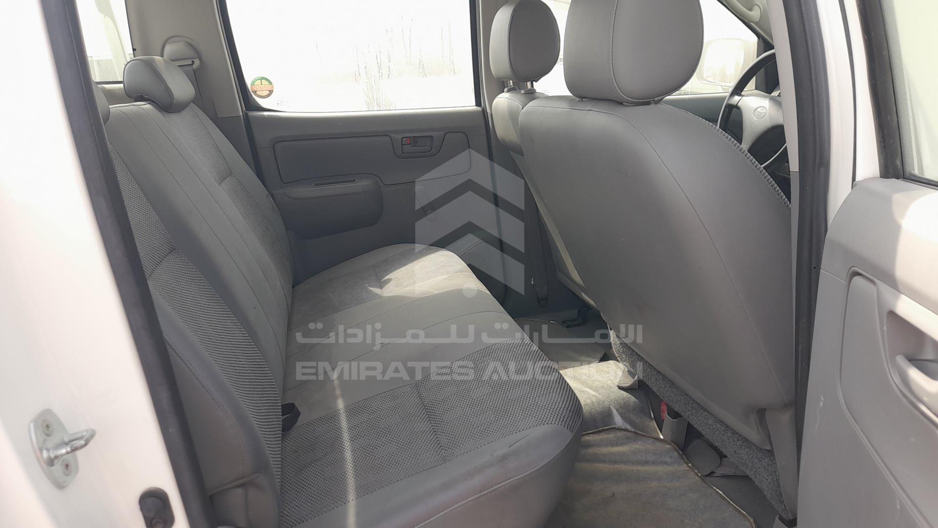 2009 TOYOTA HILUX VIN: MR0FX22G491317638