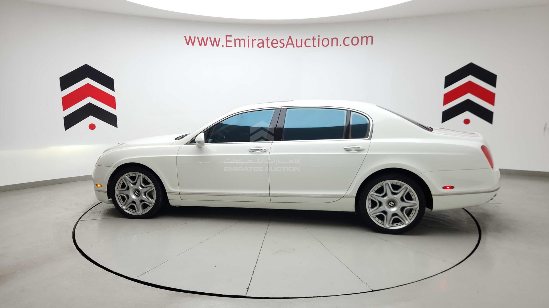 2011 BENTLEY CONTINENTAL VIN: SCBBR9ZA7BC067021