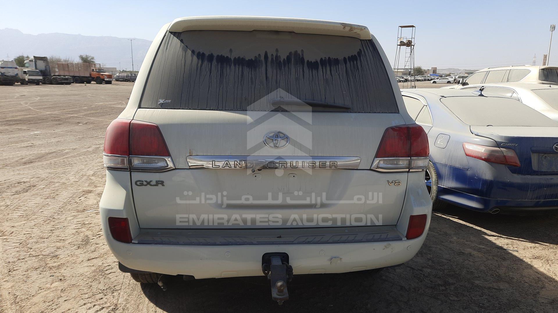 2008 TOYOTA LAND CRUISER VIN: JTMHT09J885006973